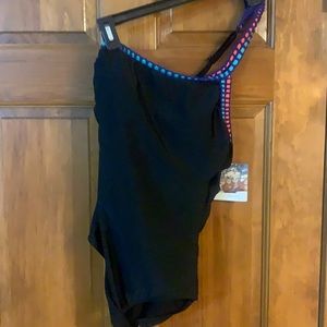 New Seekers Australia Swim Suit 6 $89 NWT